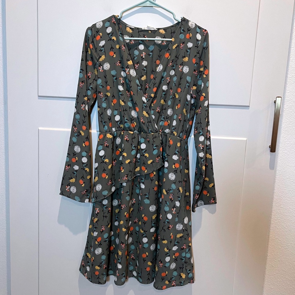 Cedar & Gold Olive Green Floral‎ Print Long Sleeve Mini Dress Womens Medium Boho